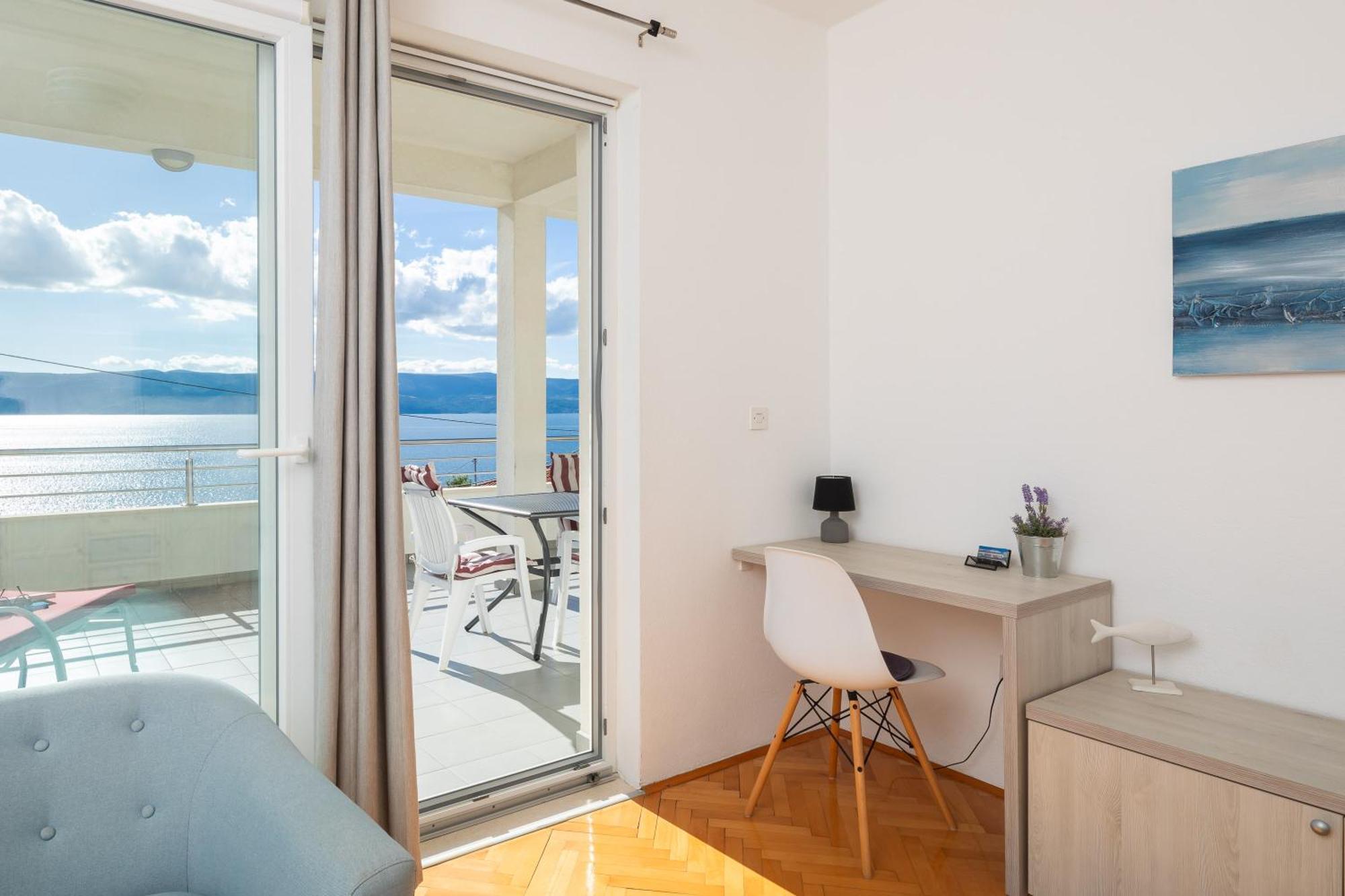 Seaside Oasis Apartament *