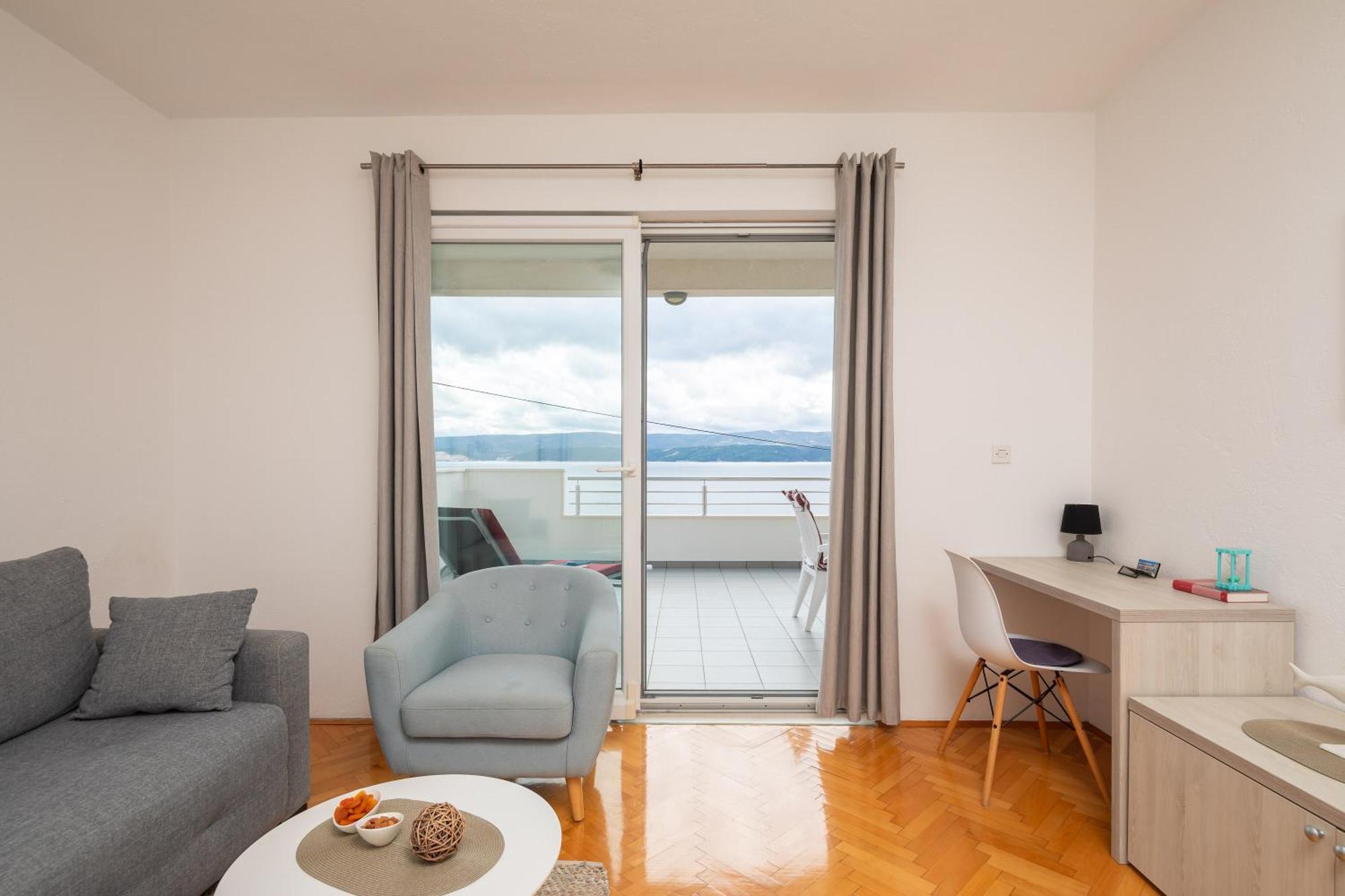 Apartment Seaside Oasis *